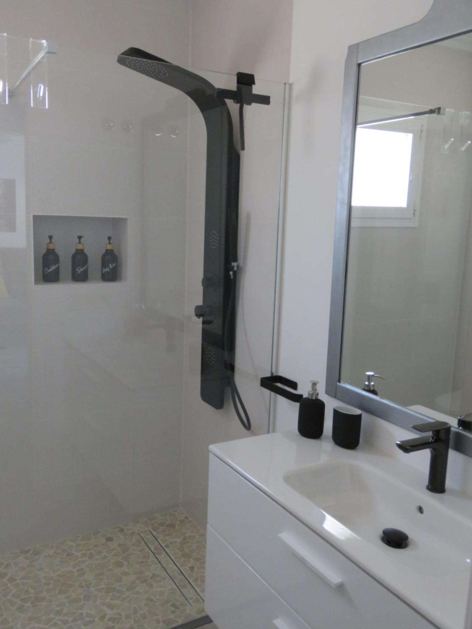 Apartamento bien situado en Marbella Exterior foto