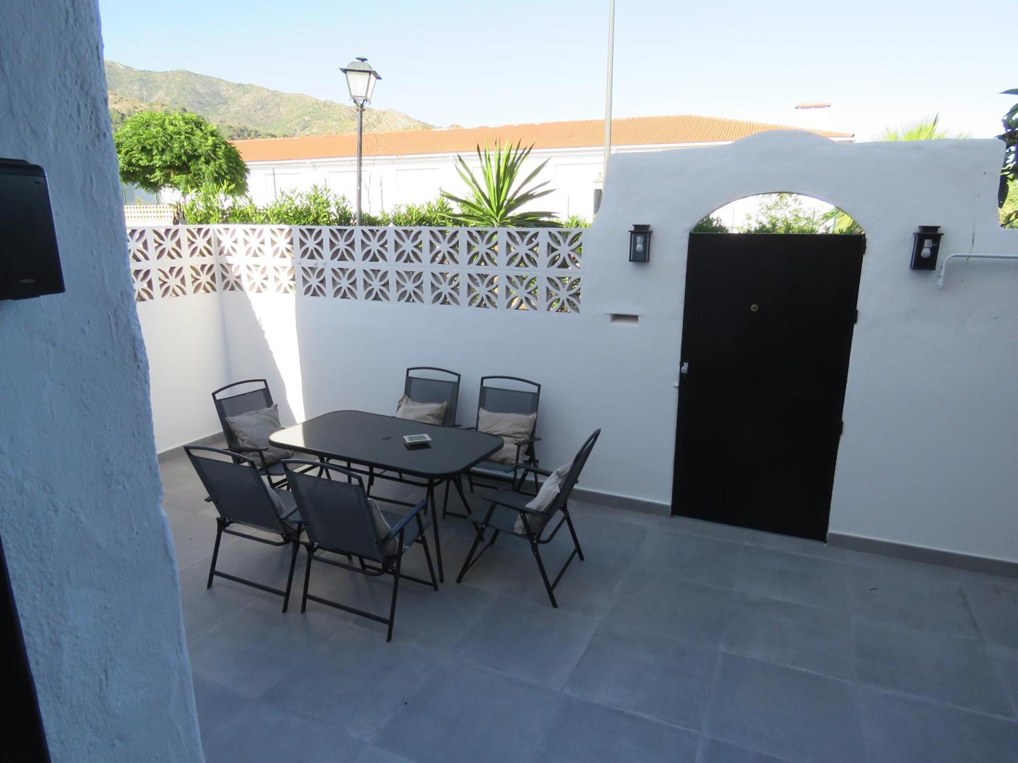 Apartamento bien situado en Marbella Exterior foto