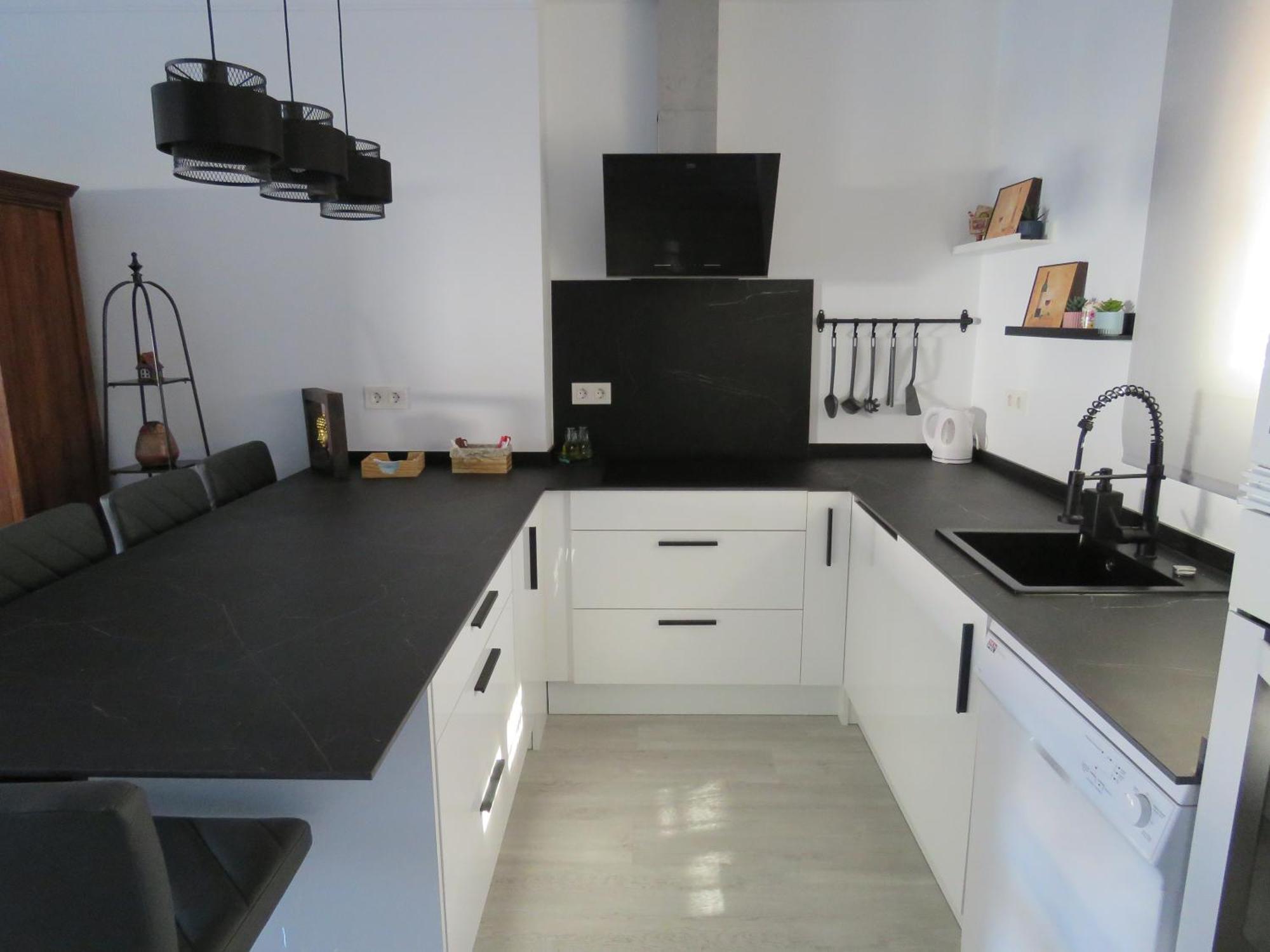 Apartamento bien situado en Marbella Exterior foto