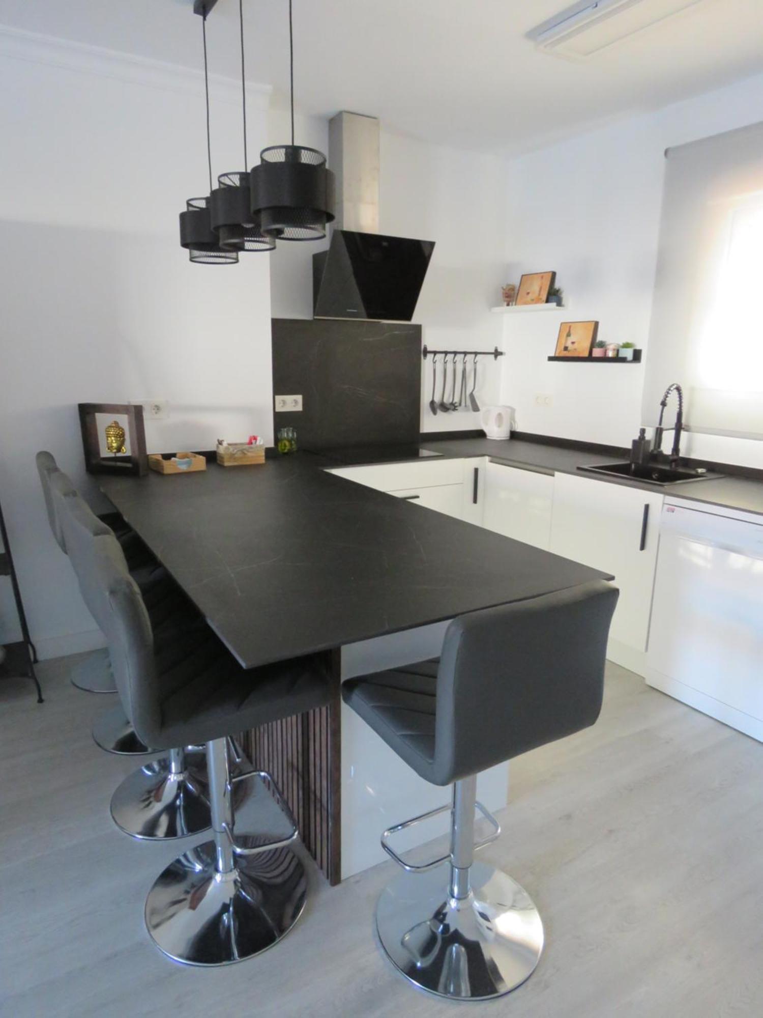 Apartamento bien situado en Marbella Exterior foto