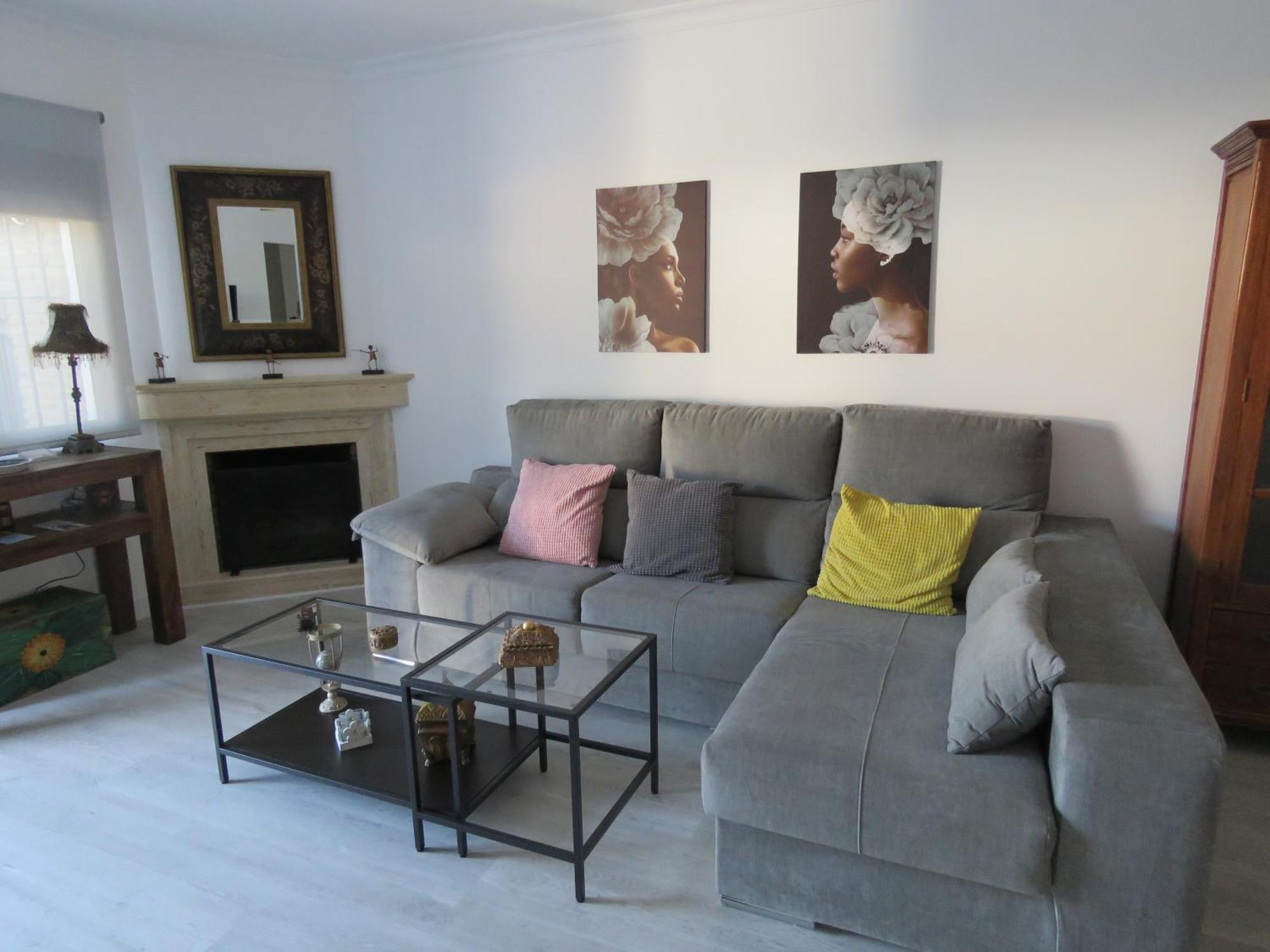 Apartamento bien situado en Marbella Exterior foto
